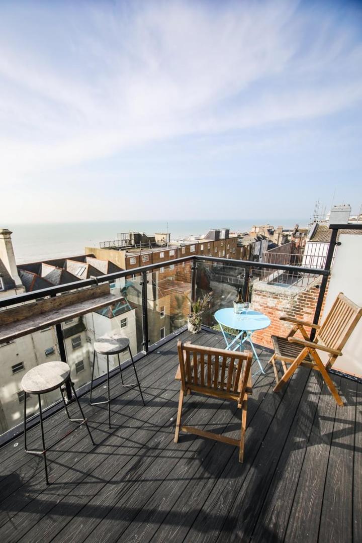 The Sunrise Penthouse Apartment Хейстингс Екстериор снимка